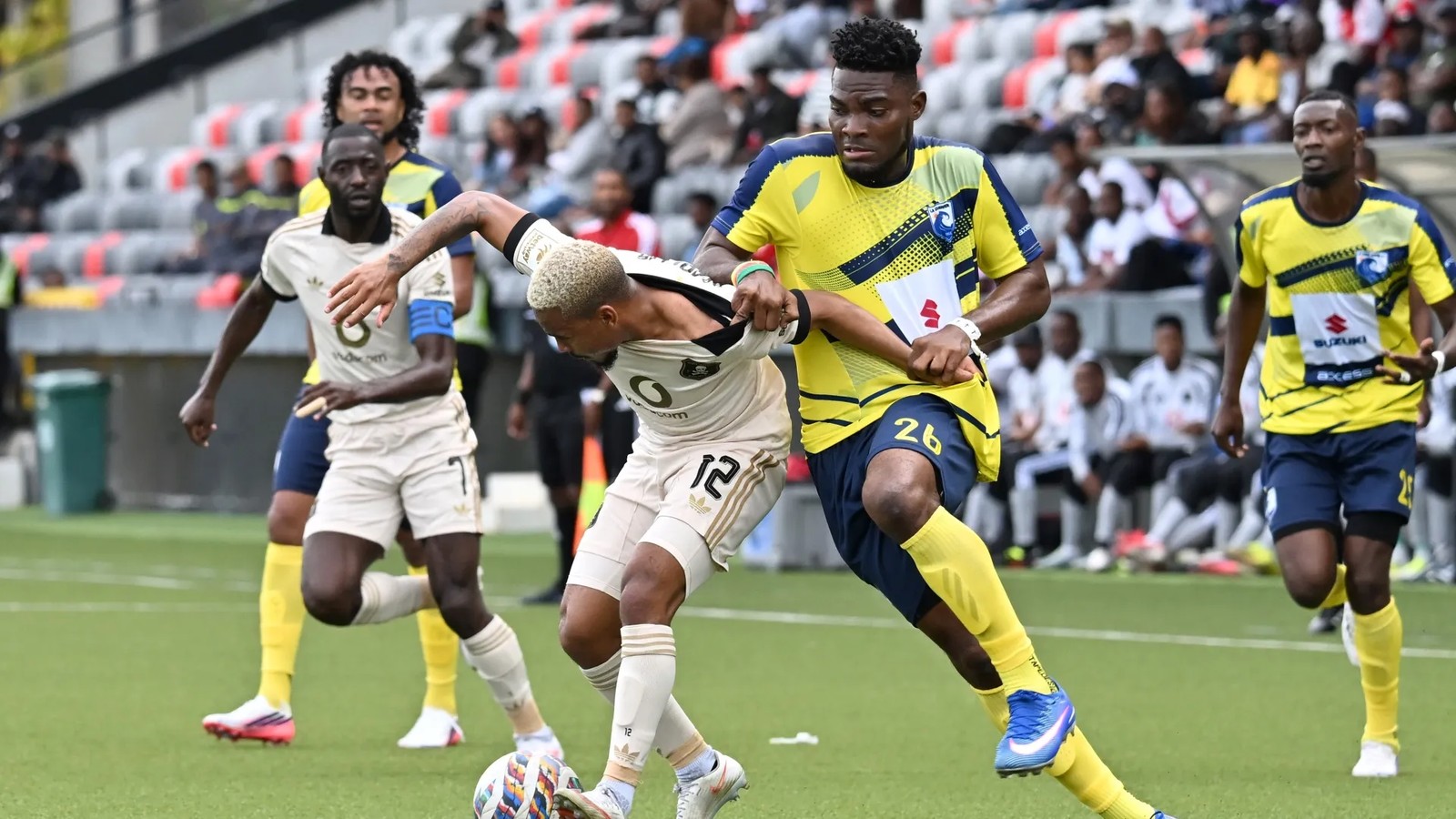 Oswin Appollis : une offre européenne annoncée aux Orlando Pirates