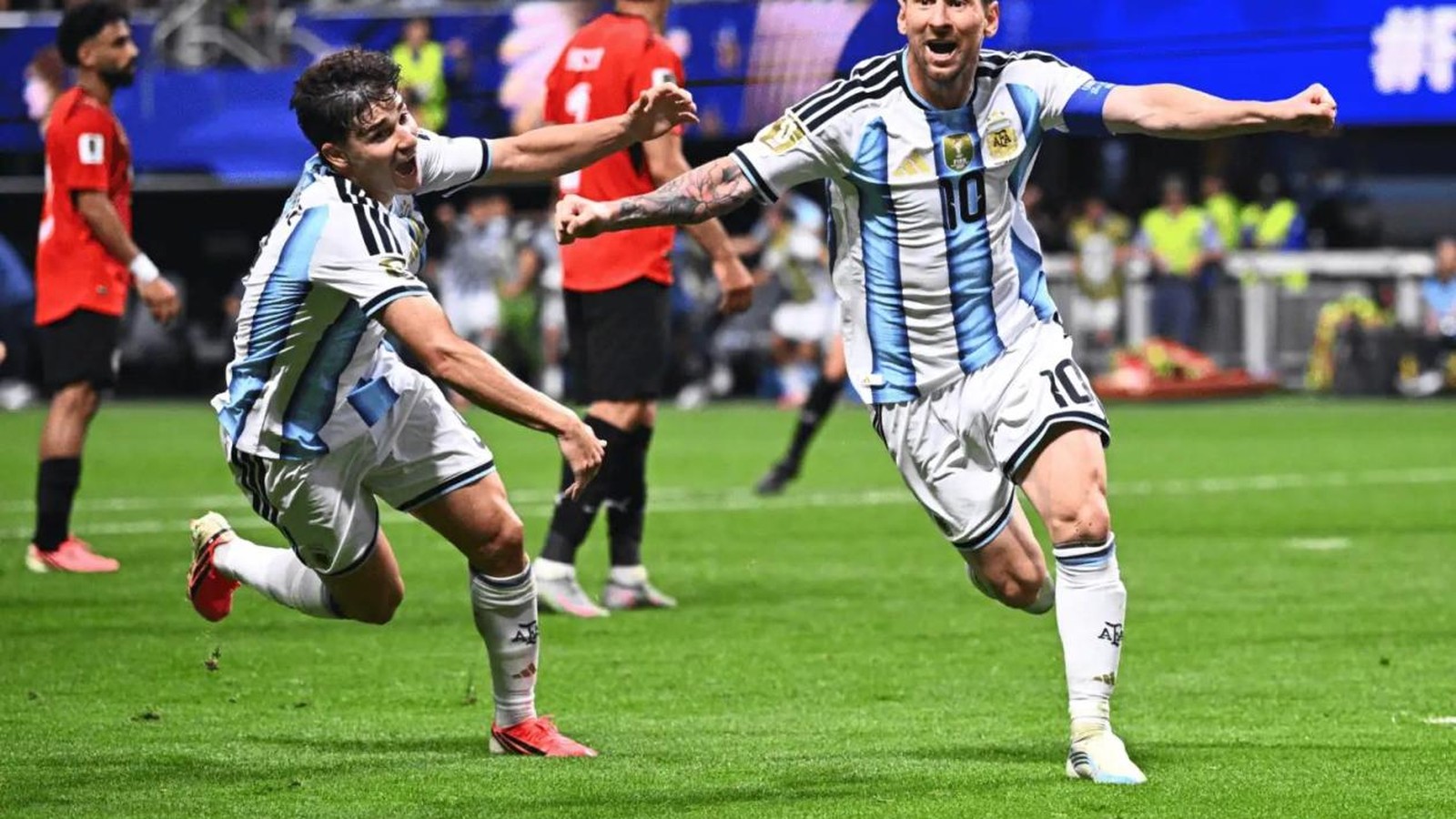 Argentine - Égypte : L'Albiceleste l'emporte au bout du suspense (3-2)
