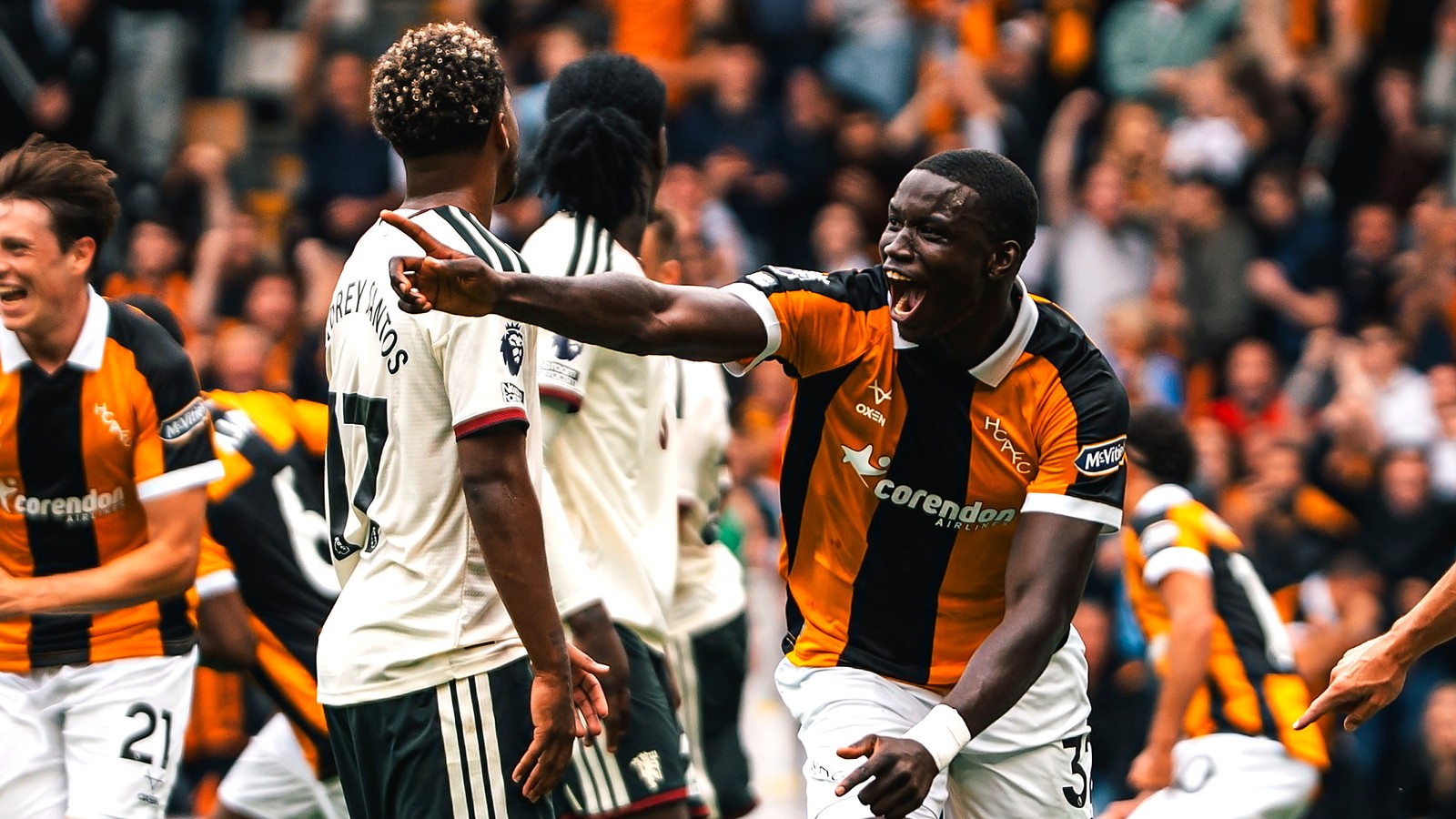 Hull City bat Manchester United 2-0 pour son retour en Premier League