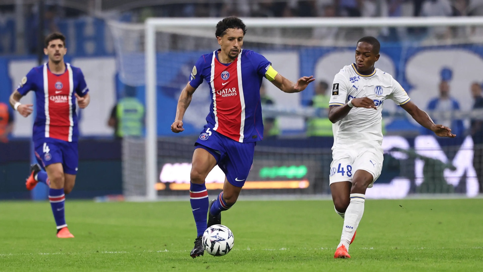 OM 1-2 PSG : Ferran Torres et Marquinhos font gagner Paris au Vélodrome
